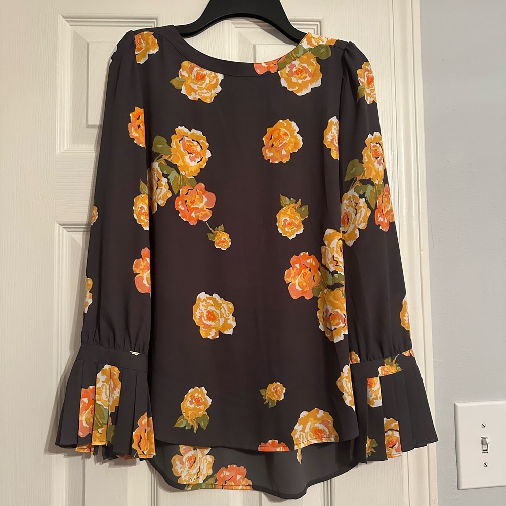 Loft gray and yellow floral blouse pleated sleeves